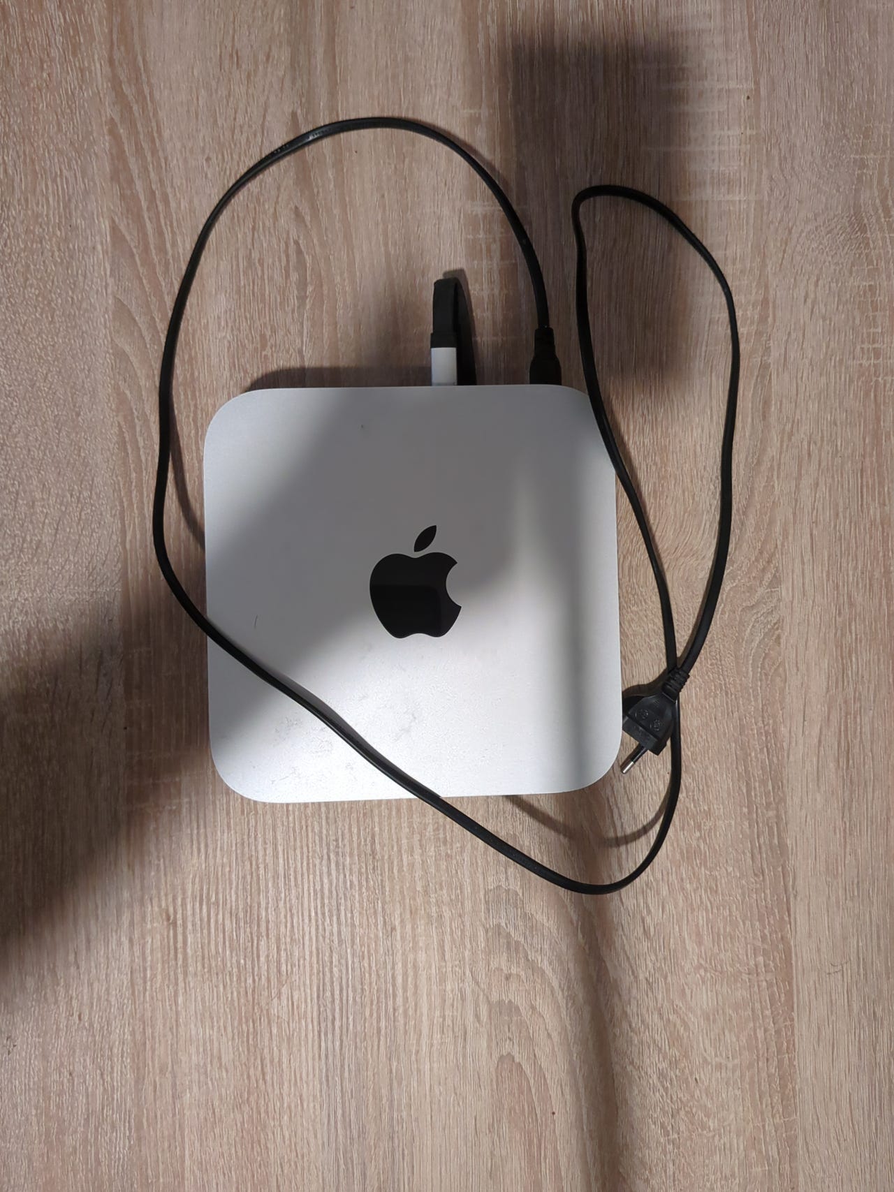 Apple Mac Mini M2 + Satechi Hub